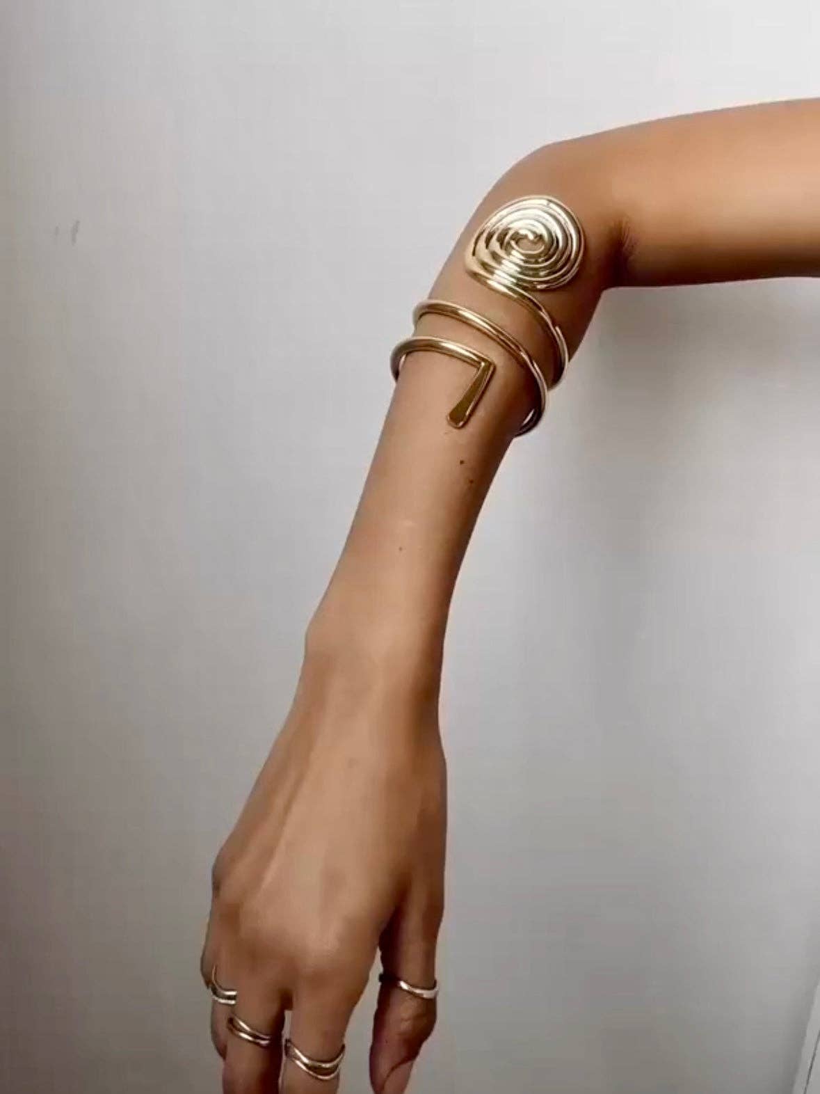 Knature The Label - SACRED SPIRAL CUFF